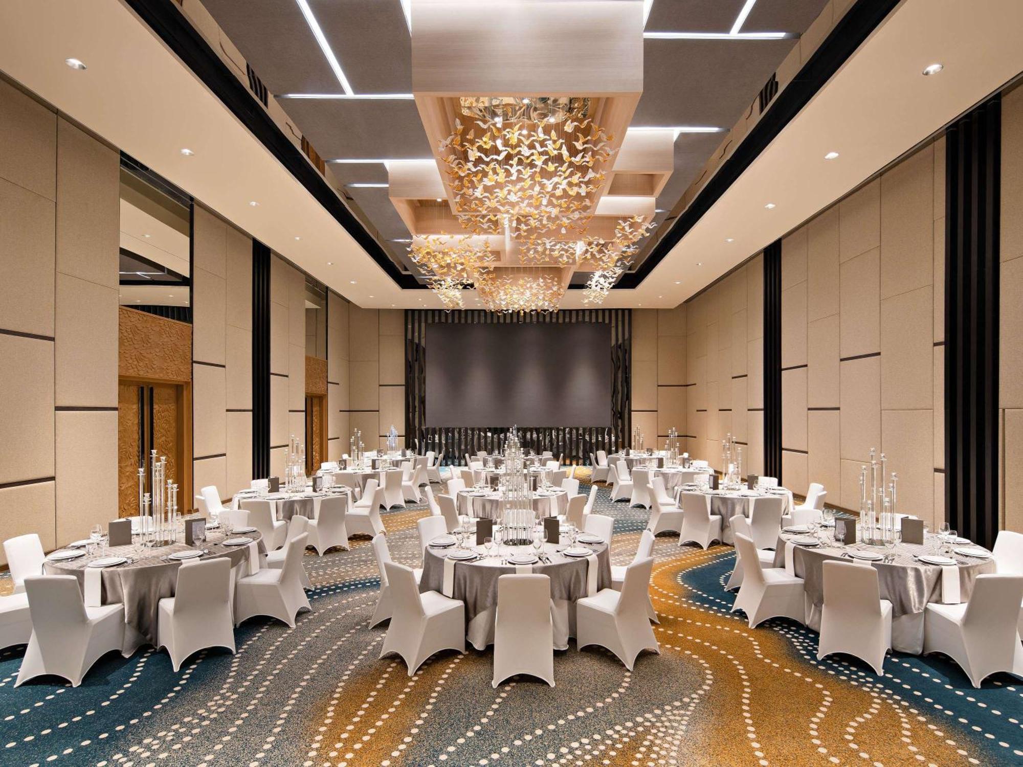 Moevenpick Hotel Jakarta City Centre מראה חיצוני תמונה