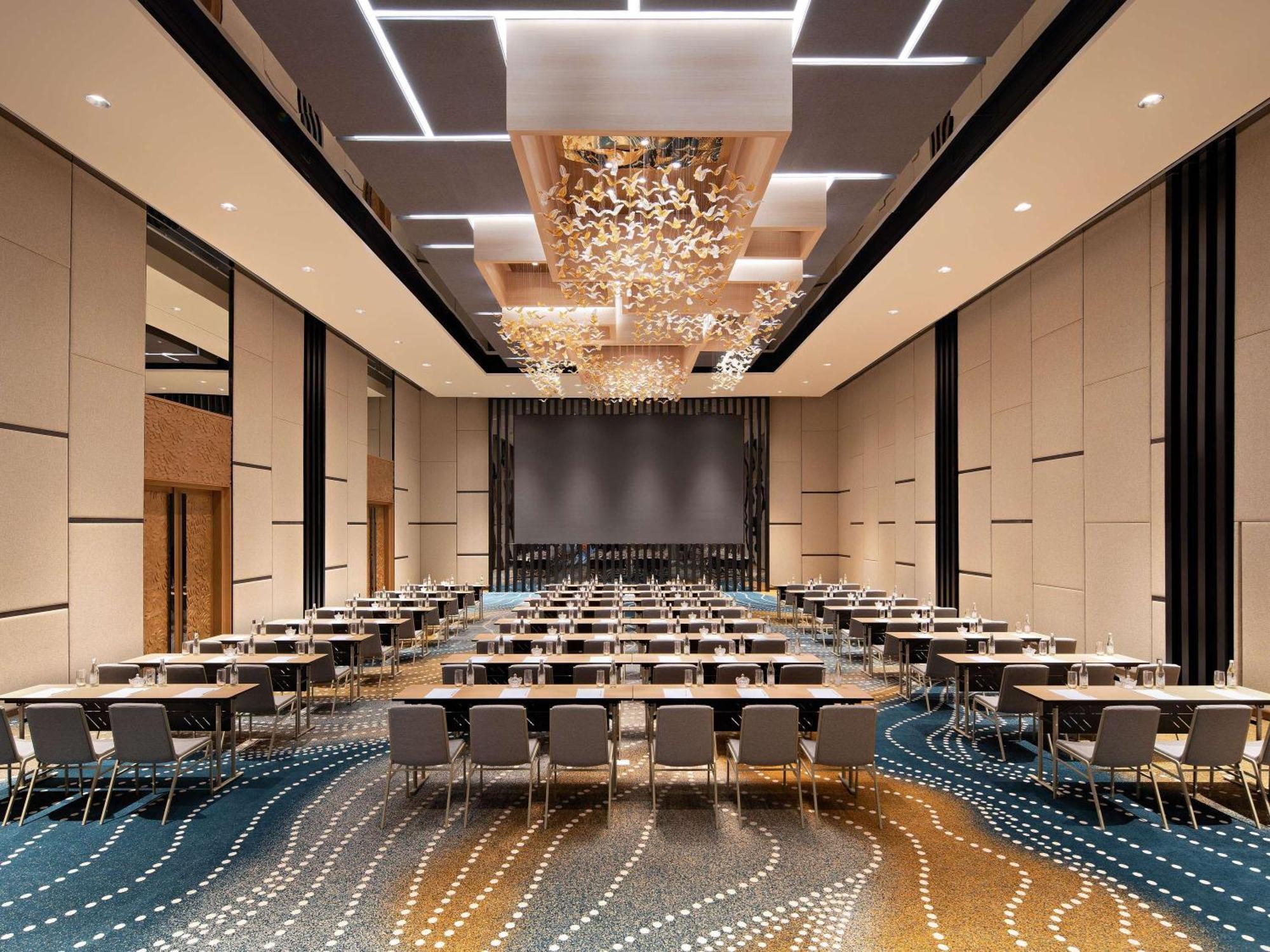 Moevenpick Hotel Jakarta City Centre מראה חיצוני תמונה